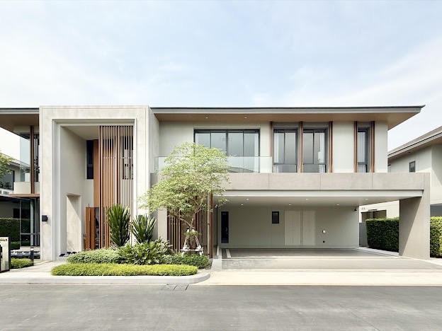 ขายบ้านพุทธมณฑล ศาลายา : 🏡S’RIN ราชพฤกษ์ - สาย 1✨Size L บ้านเดี่ยว 2 ชั้น ขนาด 524 ตร.ม. 134 ตร.ว. | 5 ห้องนอน 6 ห้องน้ำ 4 ที่จอด เริ่ม 51.8 MB ติดต่อนัดชม Tel.0922635410 (เอิร์ธ)