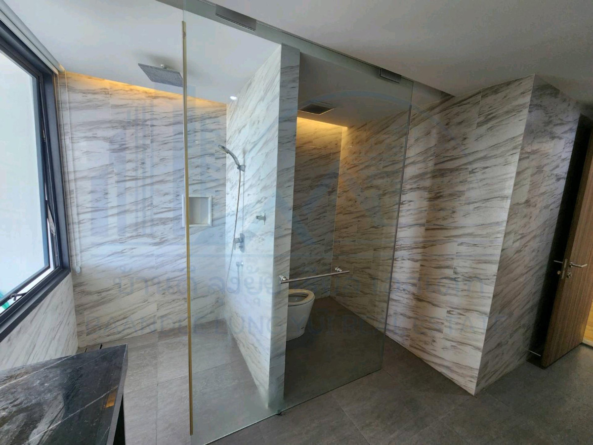 ให้เช่าโฮมออฟฟิศพระราม 9 เพชรบุรีตัดใหม่ RCA : ให้เช่า Home Office มีลิฟท์ พระราม9 เดินถึง The nine Rama 9💫🧑🏻‍🎄🧑🏻‍🎄家庭办公室出租，有电梯，Rama 9，步行可到 The Rama 9