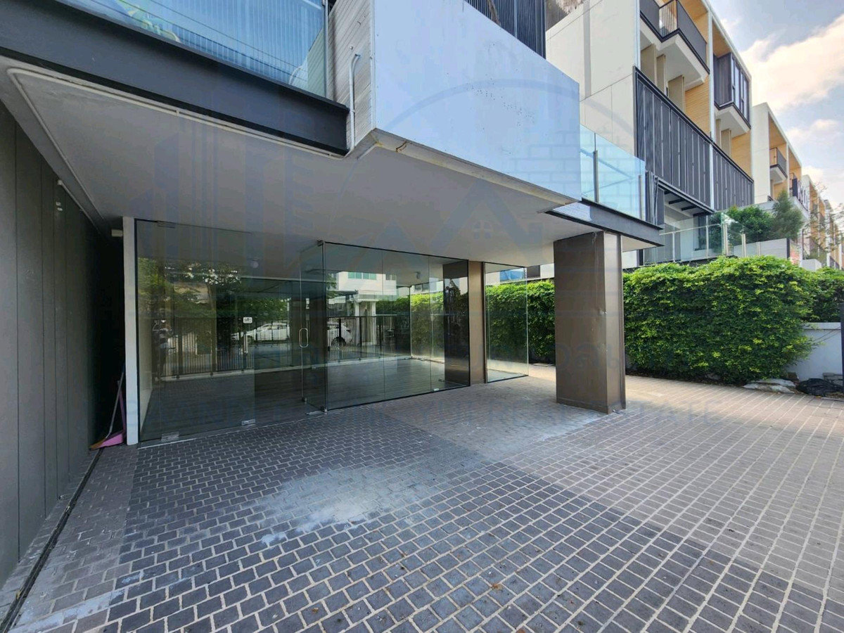 ให้เช่าโฮมออฟฟิศพระราม 9 เพชรบุรีตัดใหม่ RCA : ให้เช่า Home Office มีลิฟท์ พระราม9 เดินถึง The nine Rama 9💫🧑🏻‍🎄🧑🏻‍🎄家庭办公室出租，有电梯，Rama 9，步行可到 The Rama 9