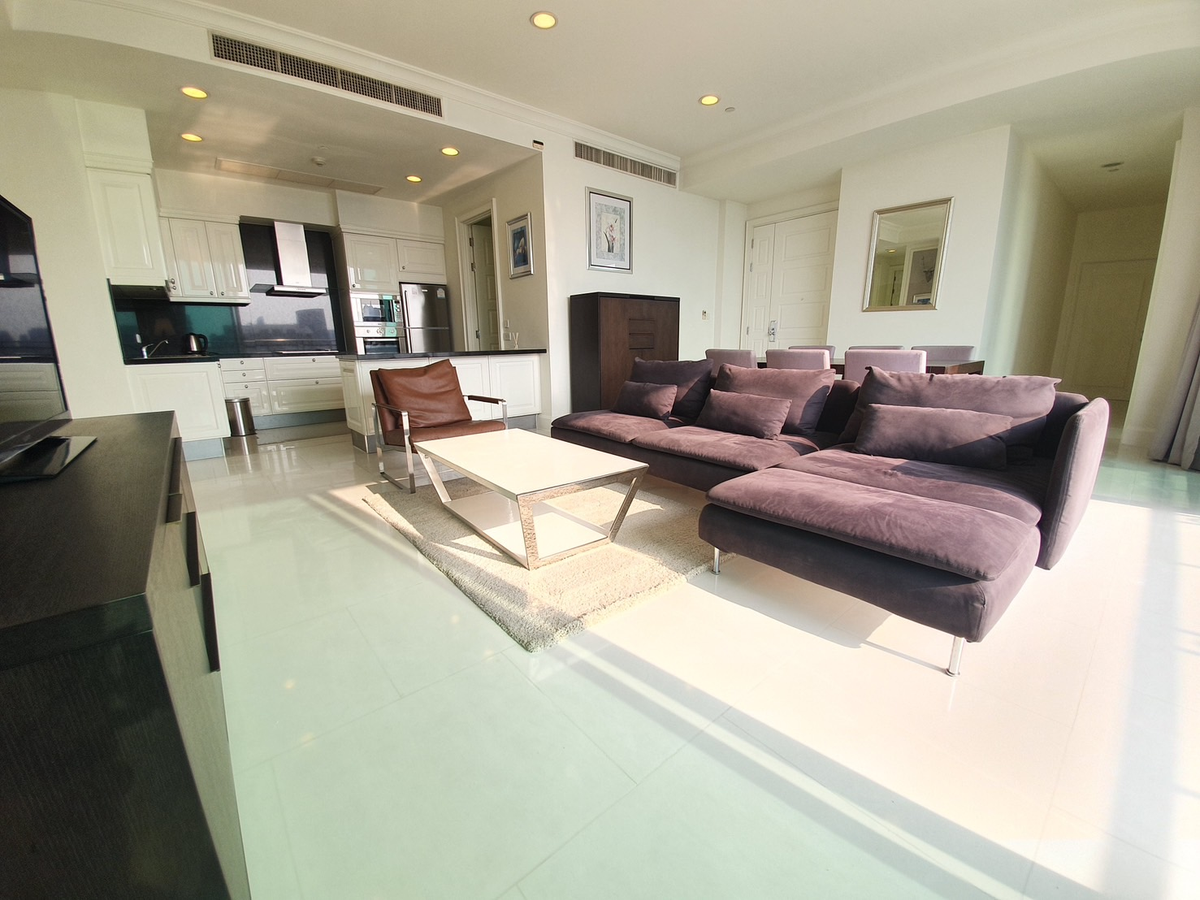 ให้เช่าคอนโดสุขุมวิท อโศก ทองหล่อ : ✨ให้เช่าคอนโดทำเลดีที่ Royce Private Residences 3ห้องนอน เฟอร์นิเจอครบ ชั้นสูง มีระเบียง ใกล้MRTสุขุมวิท