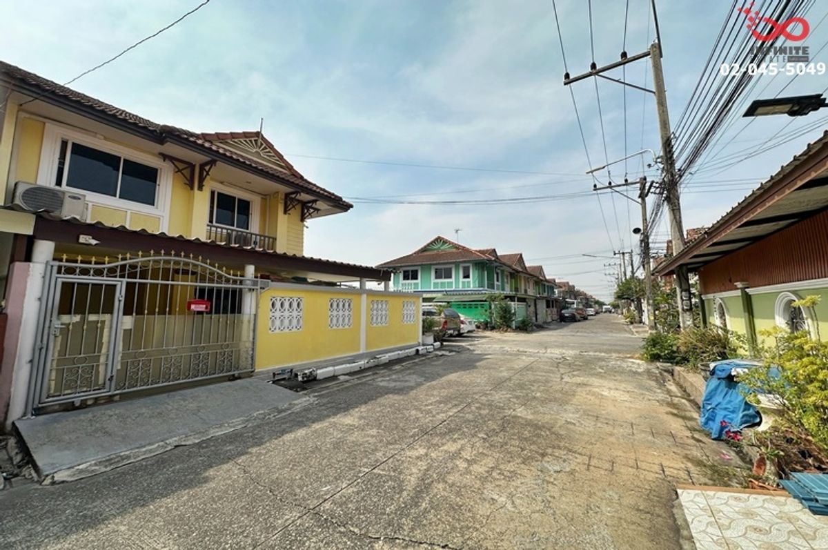 ขายทาวน์โฮมปทุมธานี รังสิต ธรรมศาสตร์ : ขายทาวน์เฮ้าส์ 2ชั้น หมู่บ้านพฤกษา 11 รังสิต-คลองสาม ถนนรังสิต-นครนายก หลังมุม