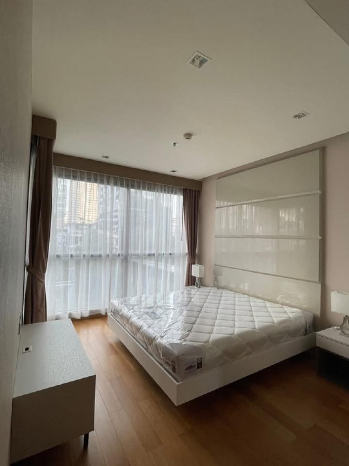 ให้เช่าคอนโดสาทร นราธิวาส : ⭐️(A0093) For RENT 🏢The address sathorn 2 Bedroom 2 bathroom 38K per month