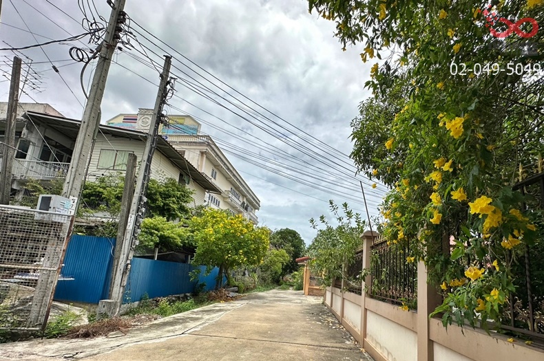 For SaleLandRathburana, Suksawat : Land for sale, 1 rai, 3 ngan, 56 square wa, Soi Pracha Uthit 17, Rat Burana, near Chalerm Maha Nakhon Expressway