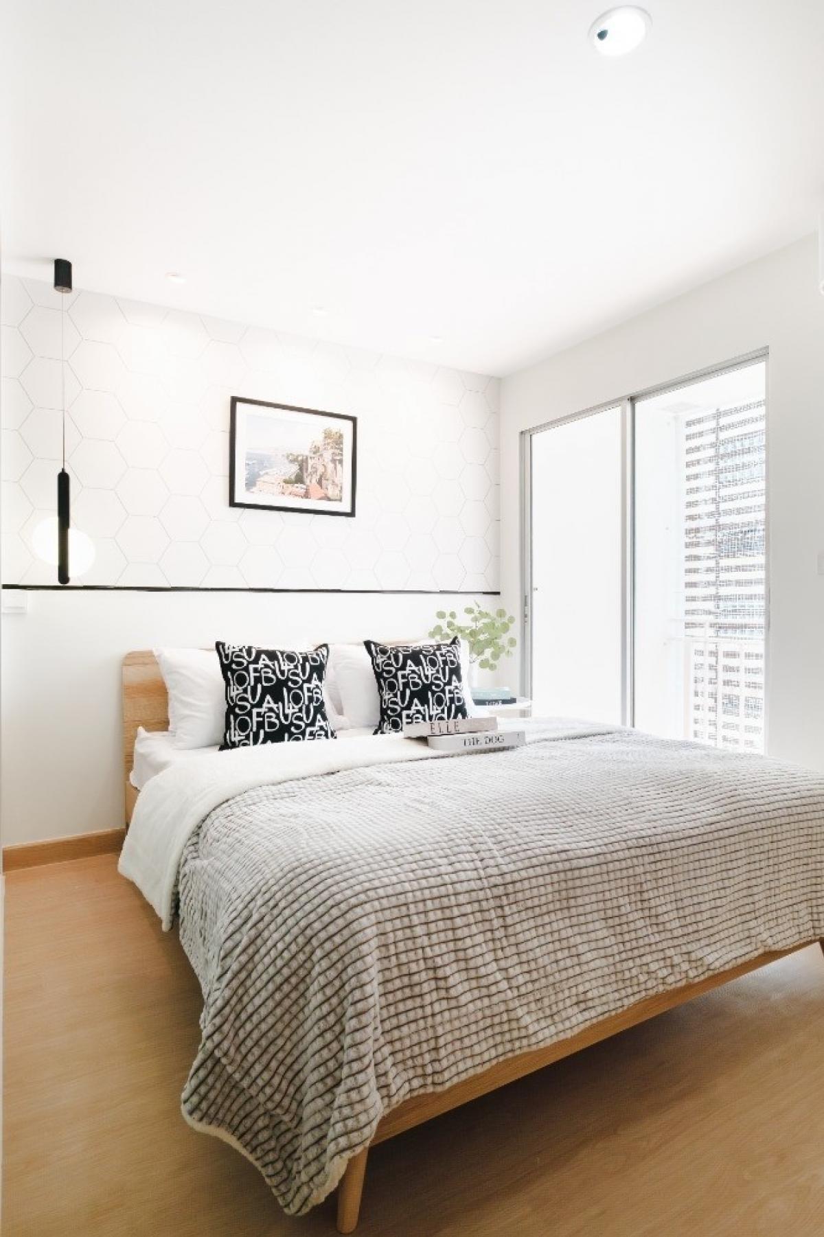 For SaleCondoBangna, Bearing, Lasalle : 😎 Salary 15, 𝘹𝘹𝘹 baht 🥰 Get a new decoration room with fir and electrical appliances 🌹 In the area of ​​Bangna near 𝘉𝘛𝘚🔥 and how to miss ❤️
