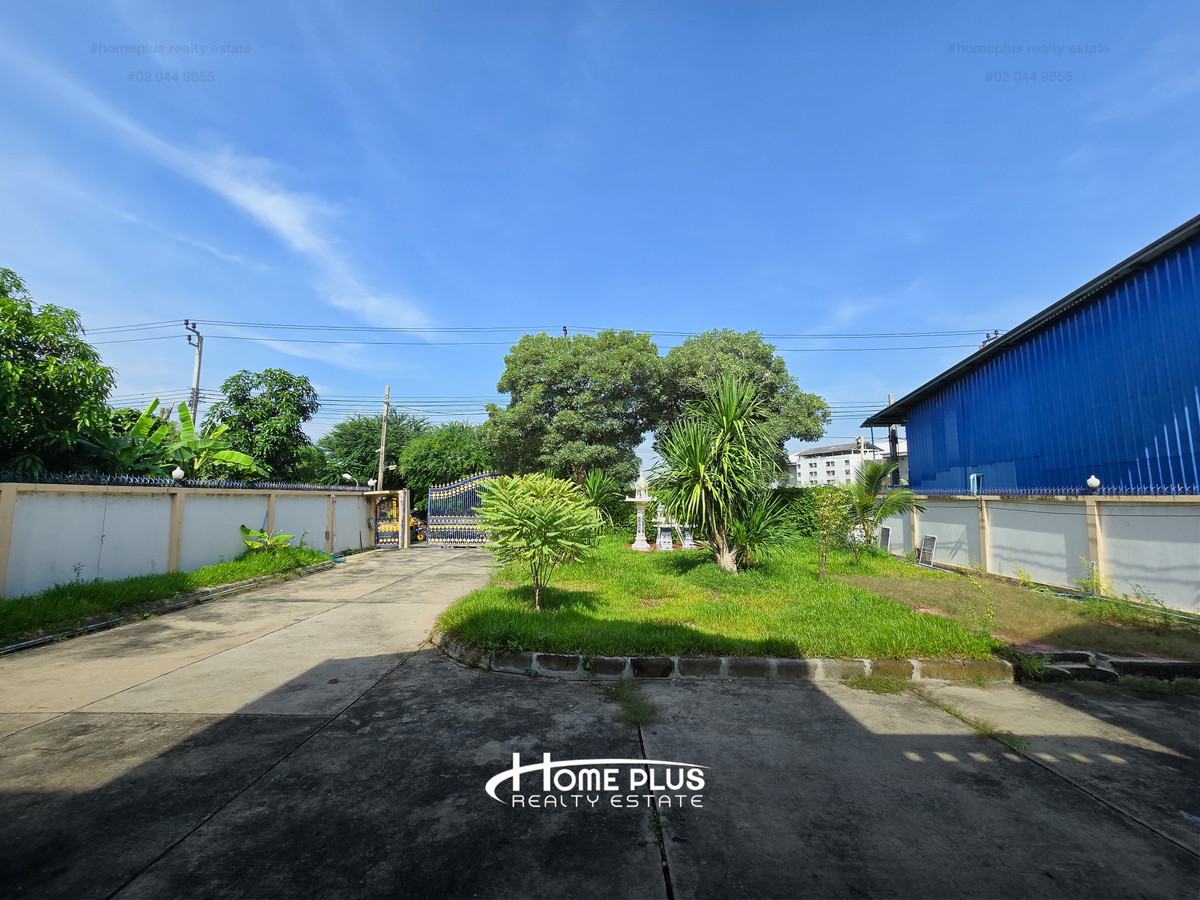 บ้านเดี่ยว 2 ชั้น ซอยแพรกษา3 (ทองนพคุณ2) สมุทรปราการ Loading...