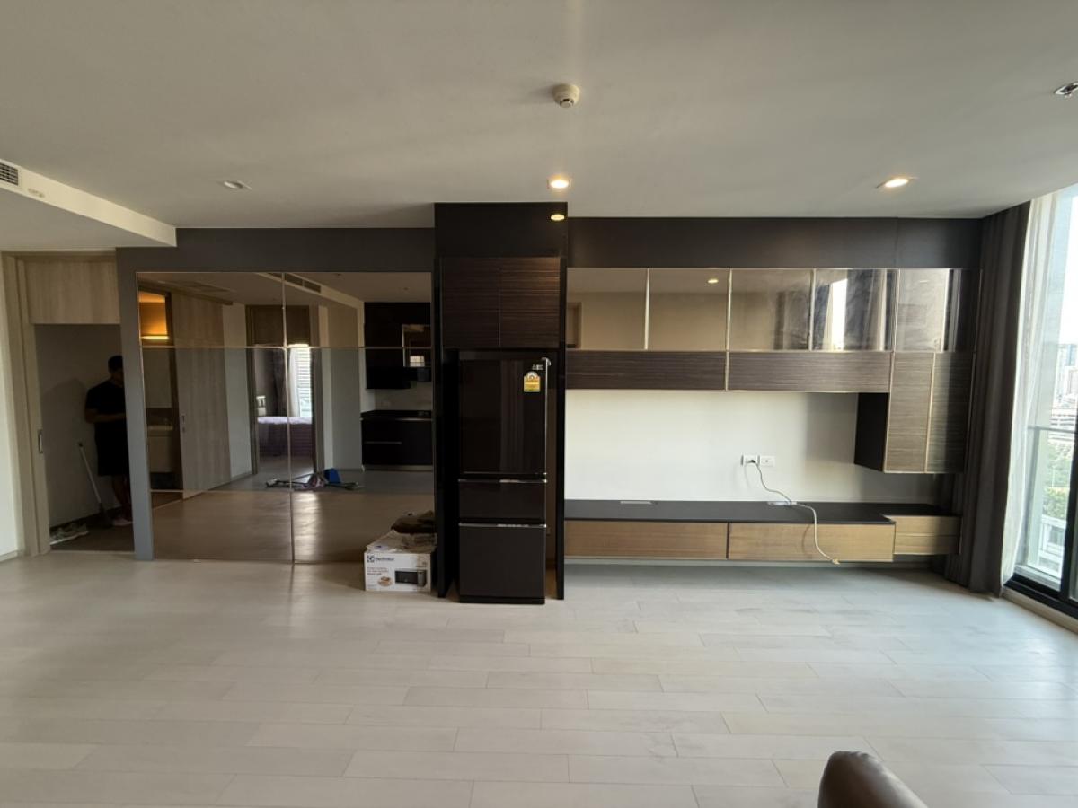 ขายคอนโดวิทยุ ชิดลม หลังสวน : 🔥ขายด่วน🔥โนเบิล เพลินจิต วิวไม่บล็อค ห้องกว้าง 2ห้องนอน  เฟอร์นิเจอร์ครบพร้อมเข้าอยู่ ติดรถไฟฟ้า BTS เพลินจิต