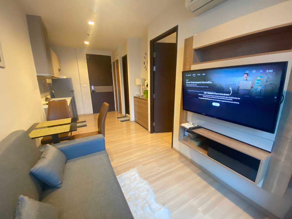 For RentCondoSathorn, Narathiwat : TWP231 (Condo for Rent) Rhythm Sathorn 1bedroom. Closed to Surasak BTS Station