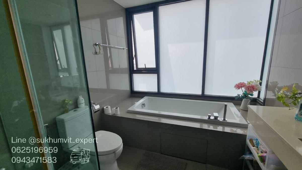 For SaleCondoSukhumvit, Asoke, Thonglor : Condo for sale: Rhythm Sukhumvit 42, price 13.9 million baht, cheapest in the project, 2 bedrooms, 2 bathrooms