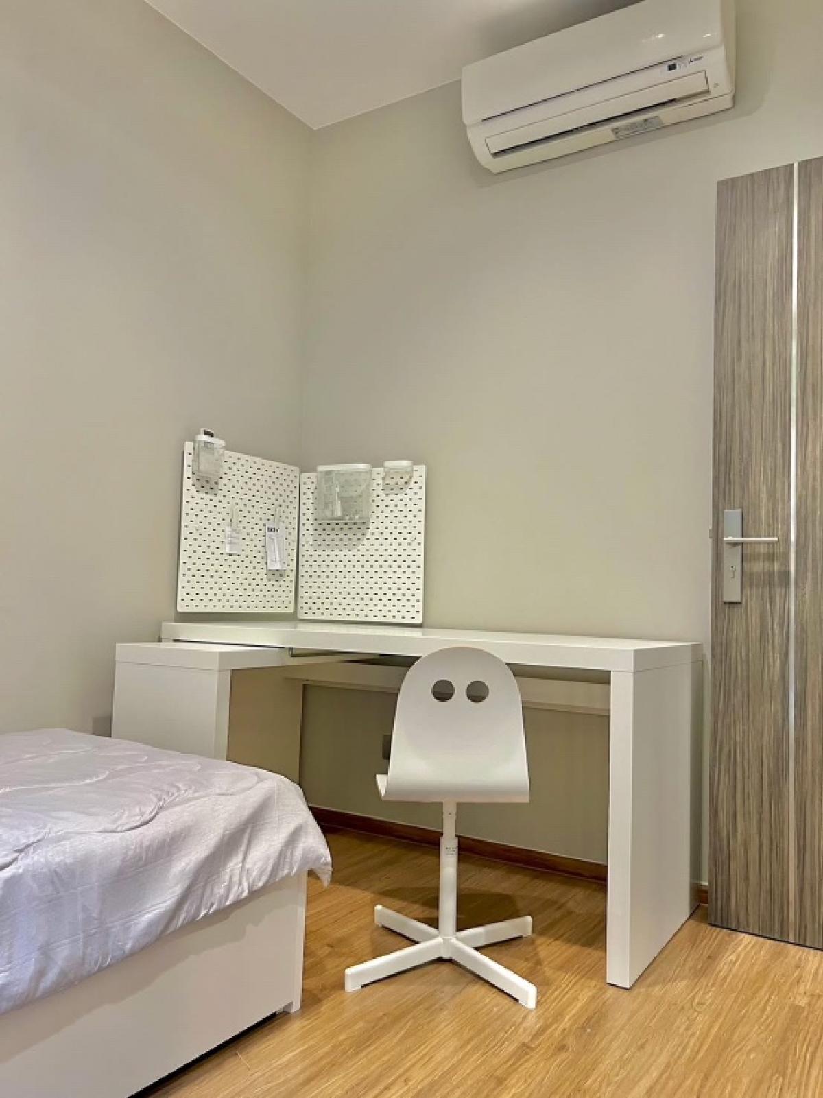 ขายคอนโดสุขุมวิท อโศก ทองหล่อ : ขายคอนโด คิว ประสานมิตร ขนาด 60 Sq.m 2 bed 2 bath เพียง 8.19 MB ติดต่อ 086-795-9997