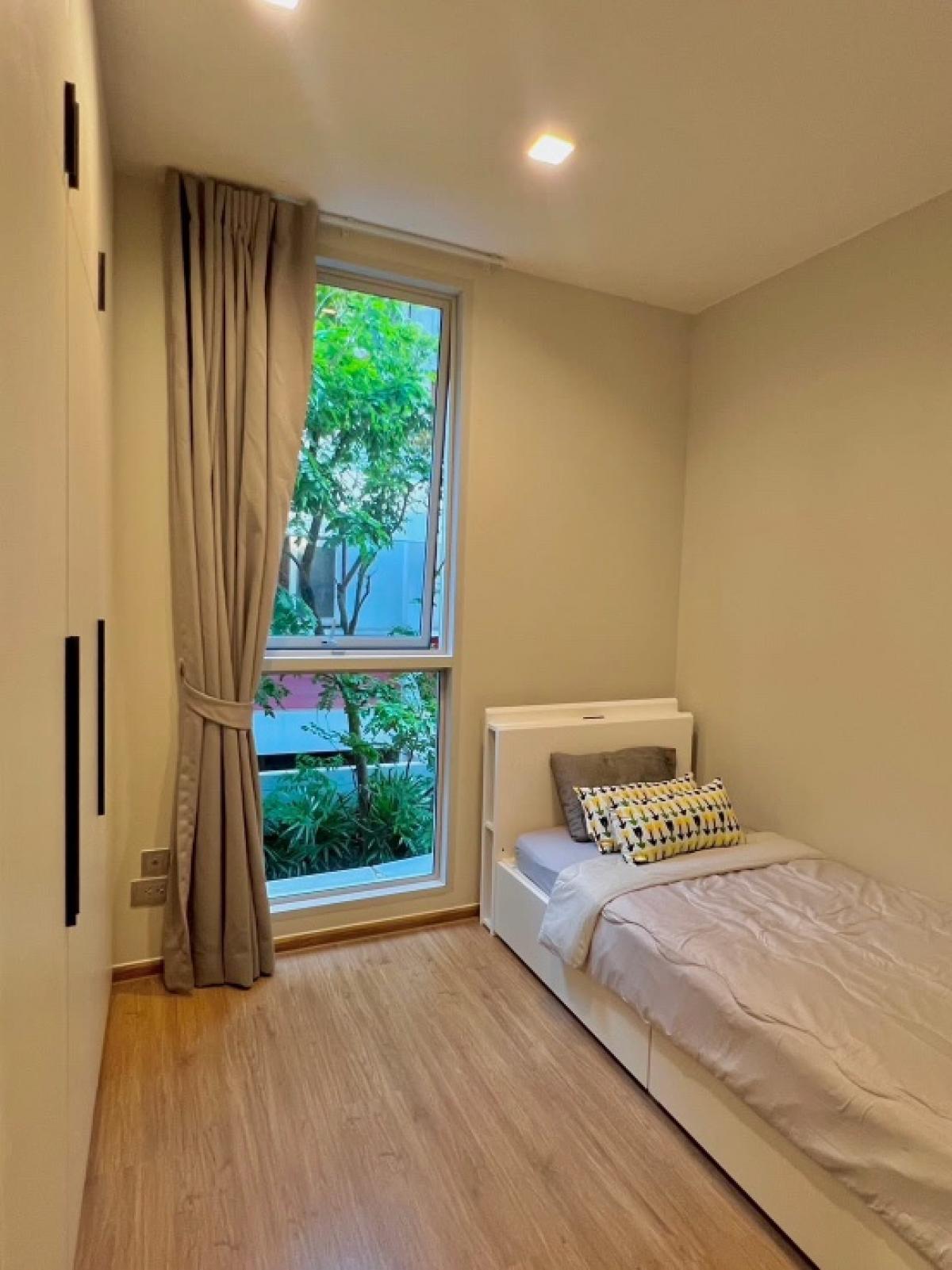 ขายคอนโดสุขุมวิท อโศก ทองหล่อ : ขายคอนโด คิว ประสานมิตร ขนาด 60 Sq.m 2 bed 2 bath เพียง 8.19 MB ติดต่อ 086-795-9997