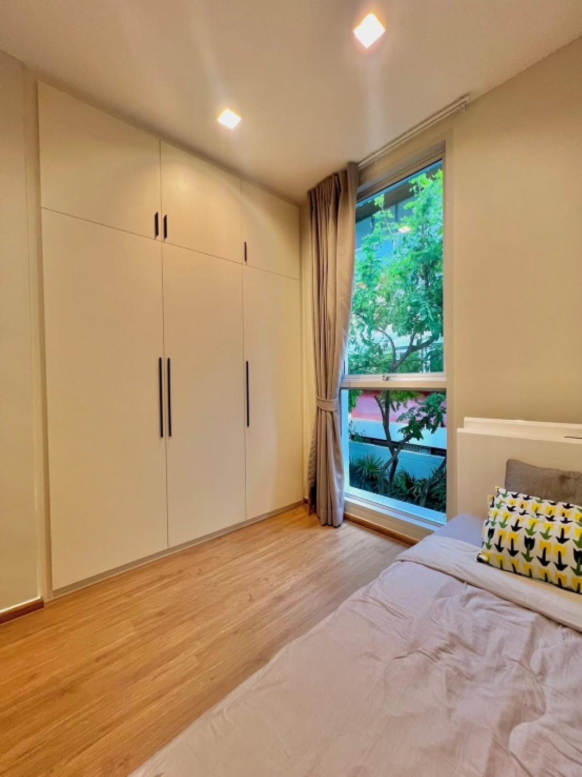 ขายคอนโดสุขุมวิท อโศก ทองหล่อ : ขายคอนโด คิว ประสานมิตร ขนาด 60 Sq.m 2 bed 2 bath เพียง 8.19 MB ติดต่อ 086-795-9997