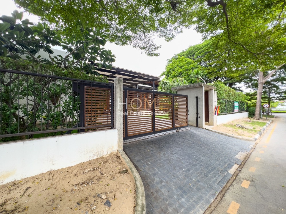 For RentHouseVipawadee, Don Mueang, Lak Si : Detached House Beverly Hills Chaengwattana / 4 Bedrooms (FOR RENT), Beverly Hills Chaengwattana / Detached House 4 Bedrooms (FOR RENT) GAMET517
