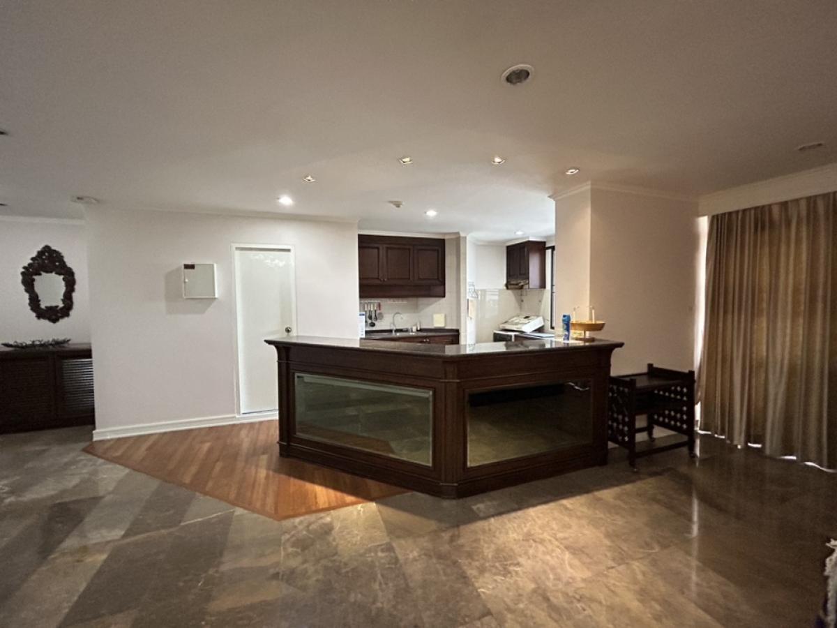 ให้เช่าคอนโดสุขุมวิท อโศก ทองหล่อ : ให้เช่า เดอะ วอเตอร์ฟอร์ด พาร์ค สุขุมวิท 53 ใกล้ BTS ทองหล่อ