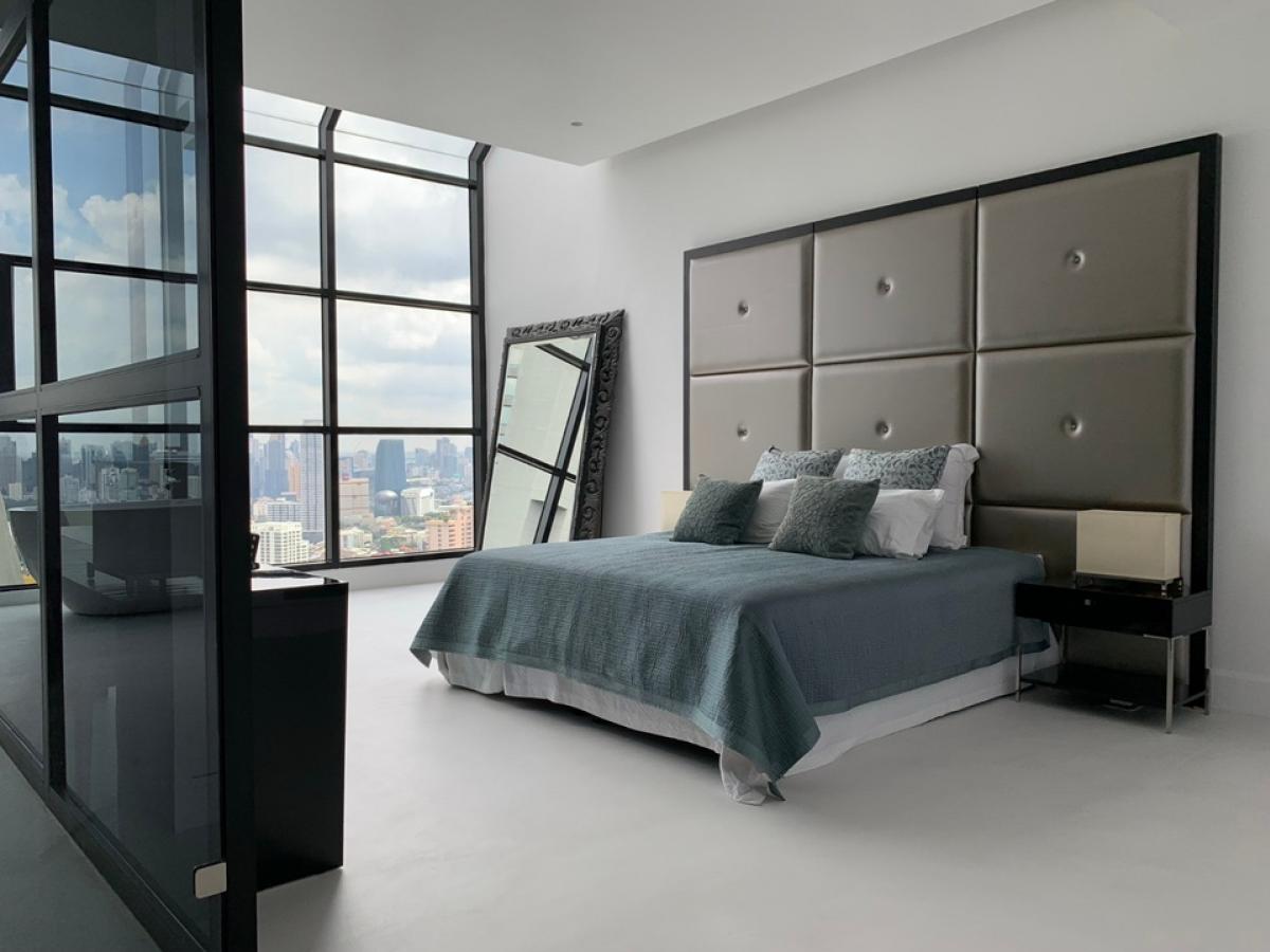 ขายคอนโดสาทร นราธิวาส : ขาย Duplex Penthouse ขนาด 507 ตร.ม พร้อมระเบียงใหญ่ 100 ตร.ม ใกล้สวนลุมพินี โซนสาทร