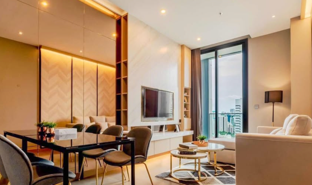 ให้เช่าคอนโดพระราม 9 เพชรบุรีตัดใหม่ RCA : 🏙️ Stylish 2-Bedroom Condo for Rent at ESSE, Singha Complex 💎
