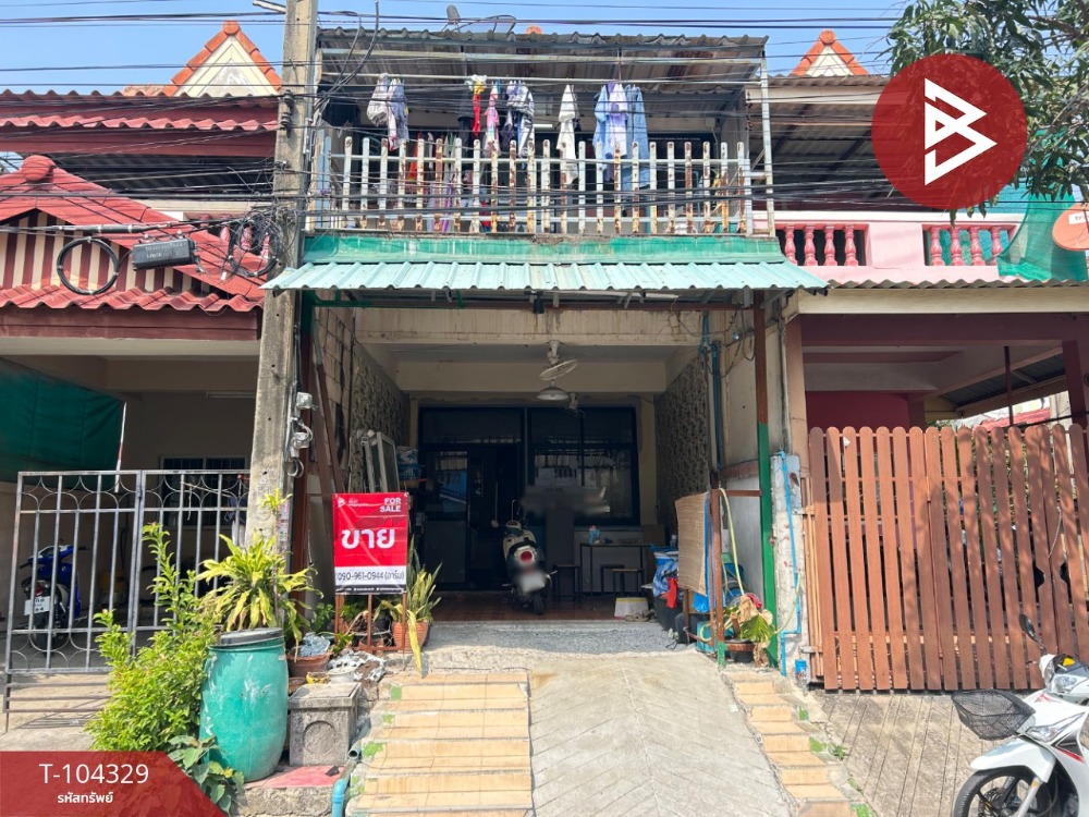 For SaleTownhomeSamut Prakan,Samrong : Townhouse for sale, Rinticha Village, Phraeksa, Samut Prakan