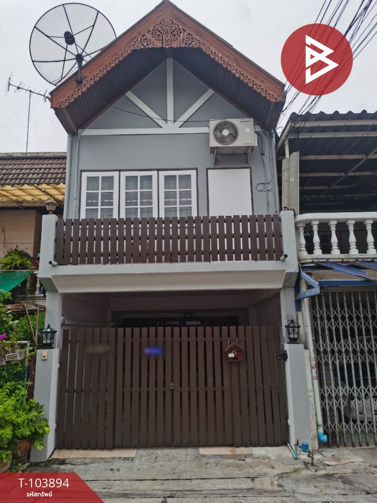 For SaleTownhomeSamut Prakan,Samrong : Townhouse for sale, Rom Pho Village 2, Theparak, Samut Prakan, ready to move in
