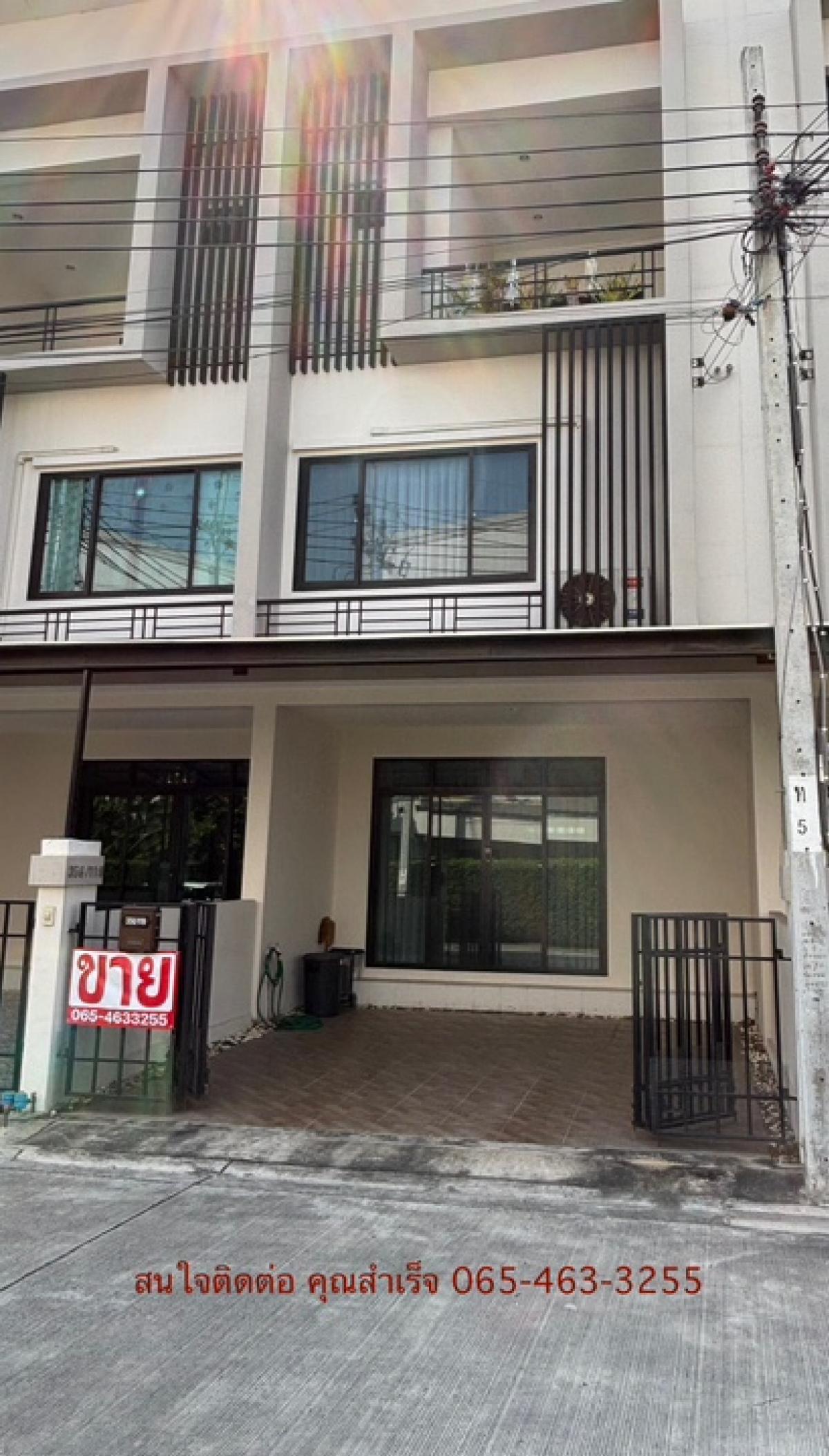 ขายทาวน์โฮมบางแค เพชรเกษม : ขายด่วนต่ำกว่าทุน ทาวน์โฮม 3 ชั้น เฌอ วงแหวน-สาทร (เจ้าของขายเอง)