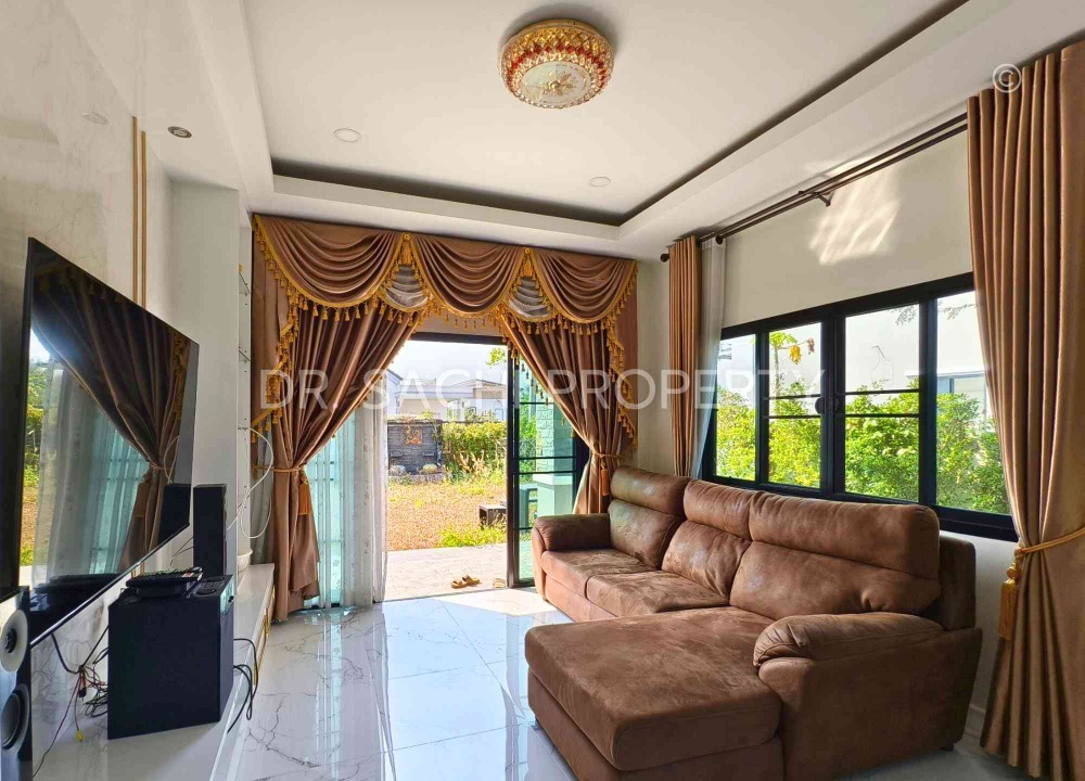 ขายบ้านเชียงราย : ขาย/เช่า บ้านเดี่ยวพร้อมอยู่ 2 ชั้น ใกล้วัดร่องขุ่น 106.6 ตรว. บรรยากาศดี วิวสวย