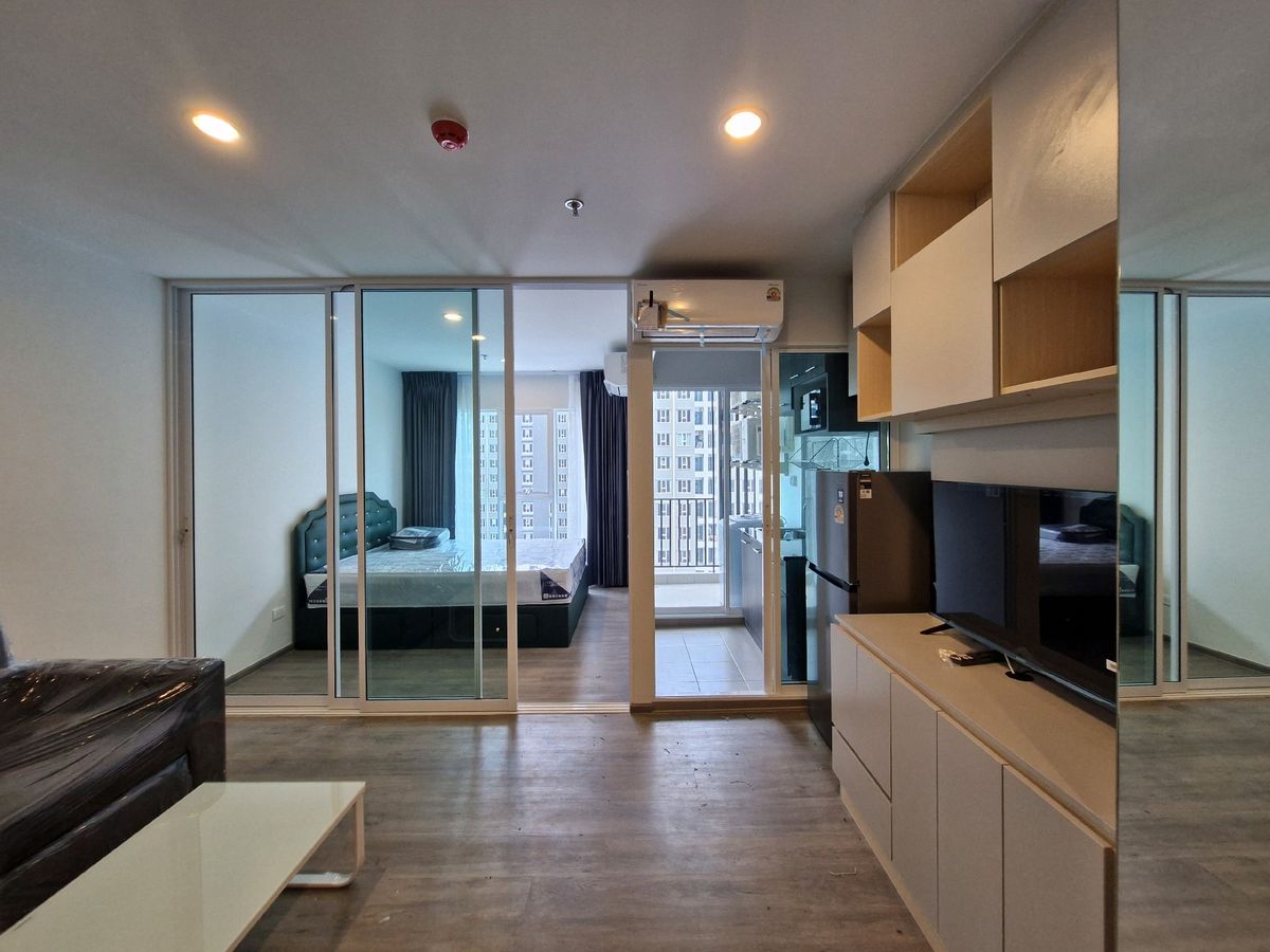 ให้เช่าคอนโดบางนา แบริ่ง ลาซาล : (รับจอง วิวไม่บล๊อก Regent home bangna) 11,000 Line ID: 0982162681
