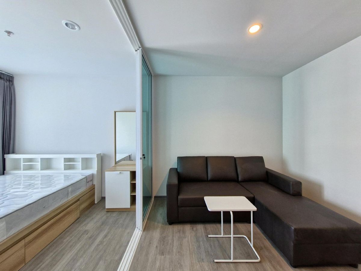 ให้เช่าคอนโดบางนา แบริ่ง ลาซาล : ●พร้อมอยู่ Regent home  9,500 Line ID: 0982162681