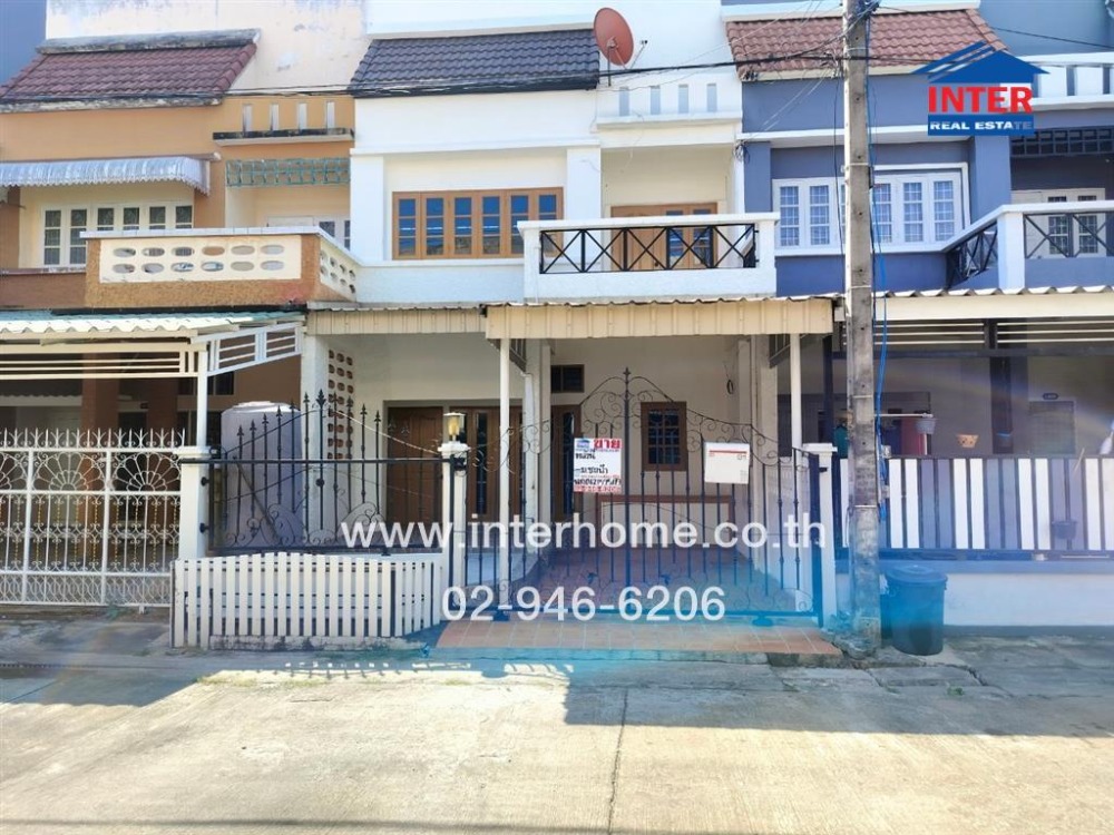 ขายทาวน์โฮมปทุมธานี รังสิต ธรรมศาสตร์ : ทาวน์เฮ้าส์ 2 ชั้น 27 ตร.ว. หมู่บ้านชมฟ้ารังสิต-คลอง2 ซอยรังสิต-นครนายก64 ถนนกาญจนาภิเษก ถนนรังสิต-นครนายก ธัญบุรี ปทุมธานี