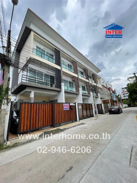 For SaleTownhomeLadprao101, Happy Land, The Mall Bang Kapi : 2-storey townhouse, 24.8 sq.w., Townhouse, Soi Lat Phrao 110, near The Mall Bangkapi, Soi Lat Phrao 110, Intersection 1, Lat Phrao Road, Wang Thonglang District, Bangkok