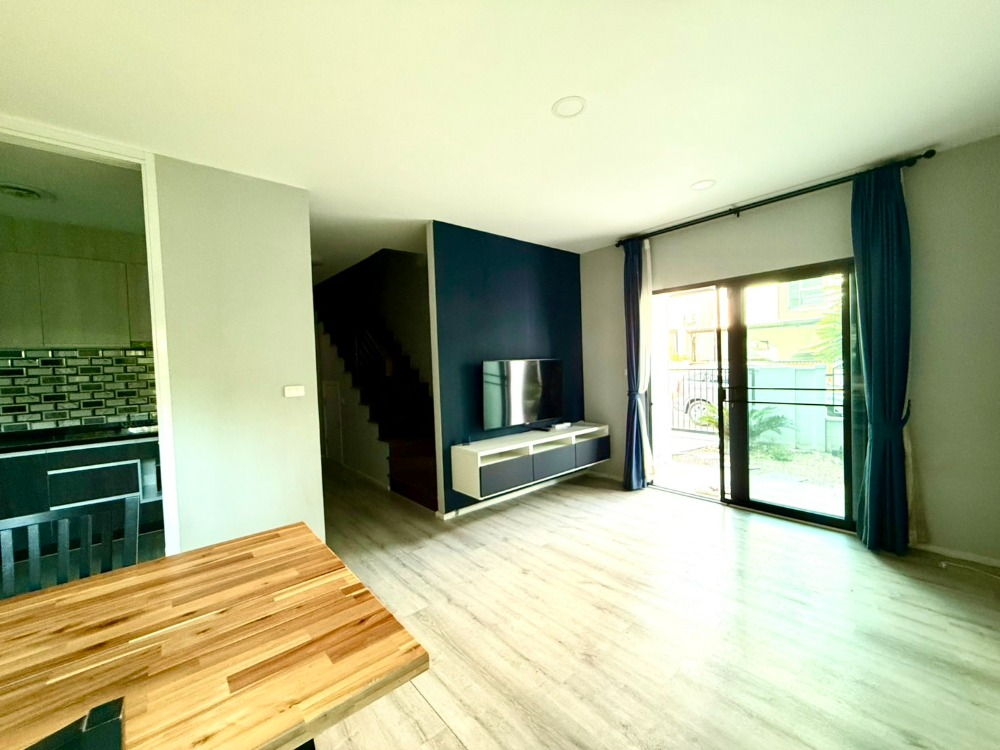 For RentBangna, Bearing, Lasalle : For rent: semi-detached house, corner unit, new, fully furnished, Sense Bangna - Suvanabhumi Soi Kingkaew 29