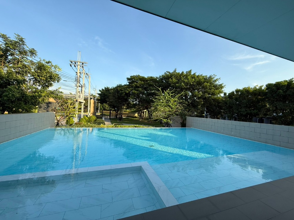 For RentBangna, Bearing, Lasalle : For rent: semi-detached house, corner unit, new, fully furnished, Sense Bangna - Suvanabhumi Soi Kingkaew 29