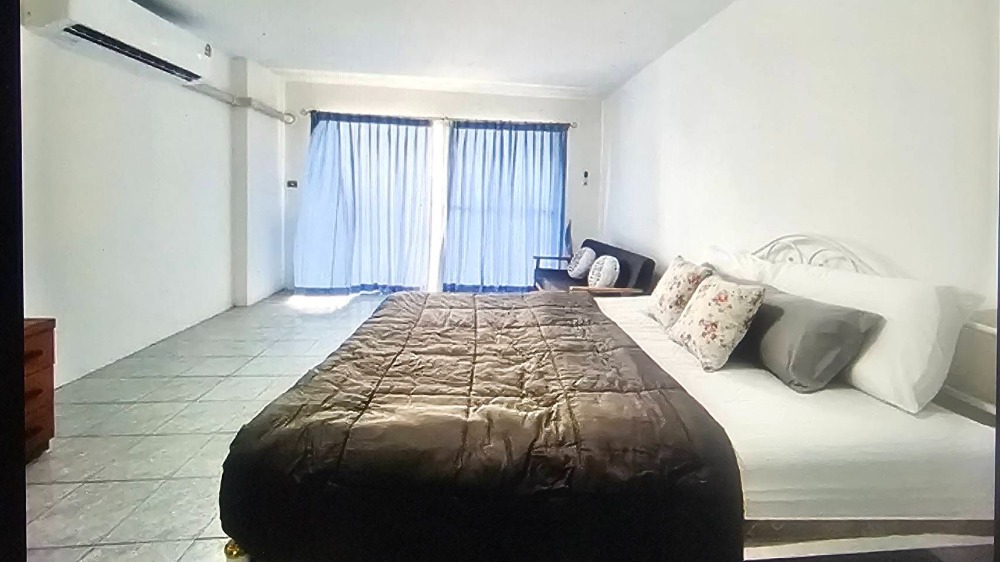 ขายคอนโดพัฒนาการ ศรีนครินทร์ : ขายทองประชาคอนโดทาวน์ 3 พร้อมผู้เช่า ถ. เฉลิมพระเกียรติ 9 ซอย 7 Yeild >8% ต่อปี