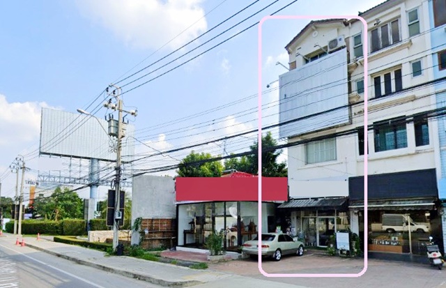 For RentShop HouseRattanathibet, Sanambinna : Ruamrudee International School Ratchaphruek 1.7 km. Ex Massage Shop Commercial Building 4.5-storey