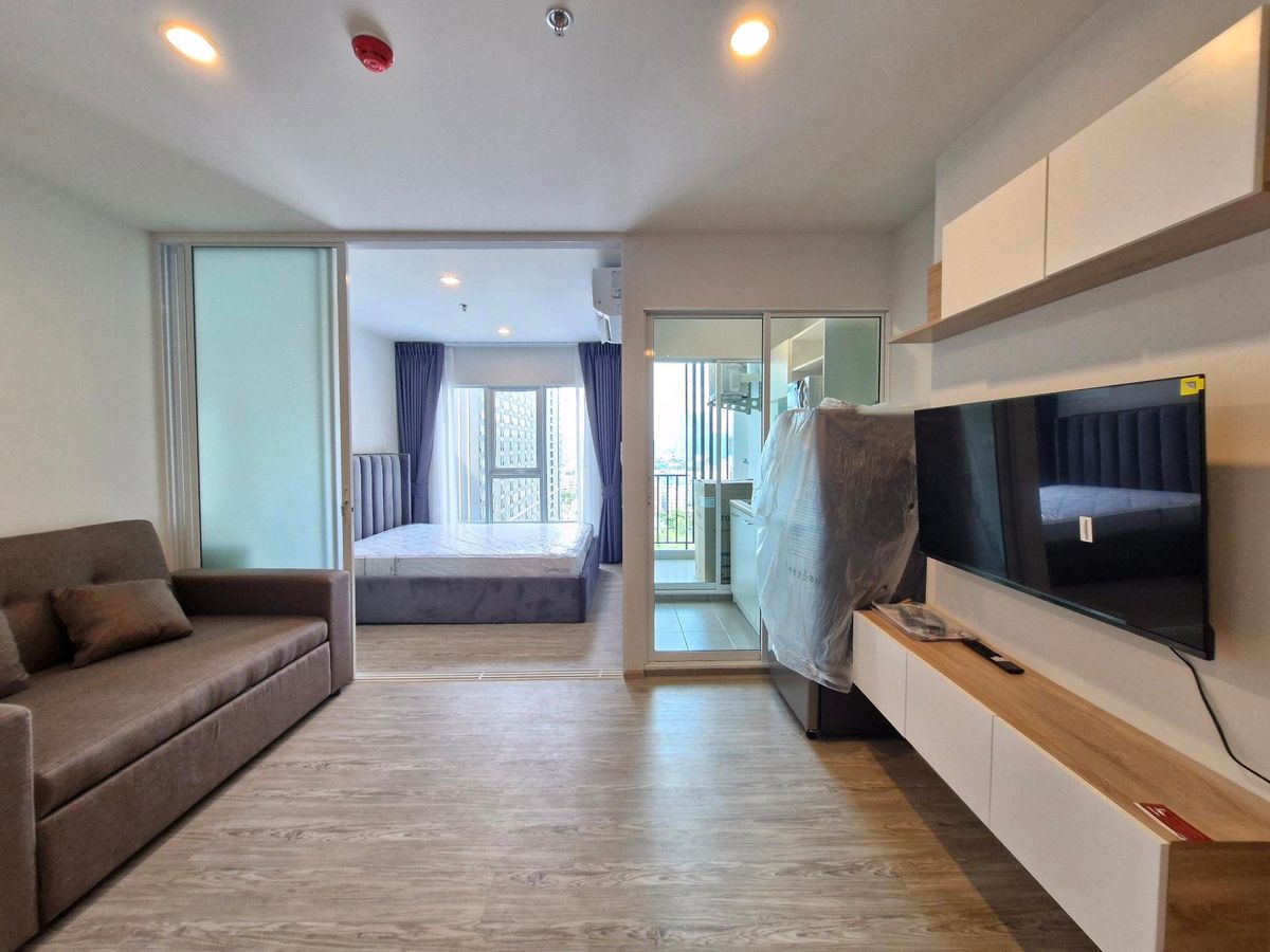 ให้เช่าคอนโดบางนา แบริ่ง ลาซาล : วิวไม่บล๊อก Regent home bangna) 9,500 Line ID: 0982162681