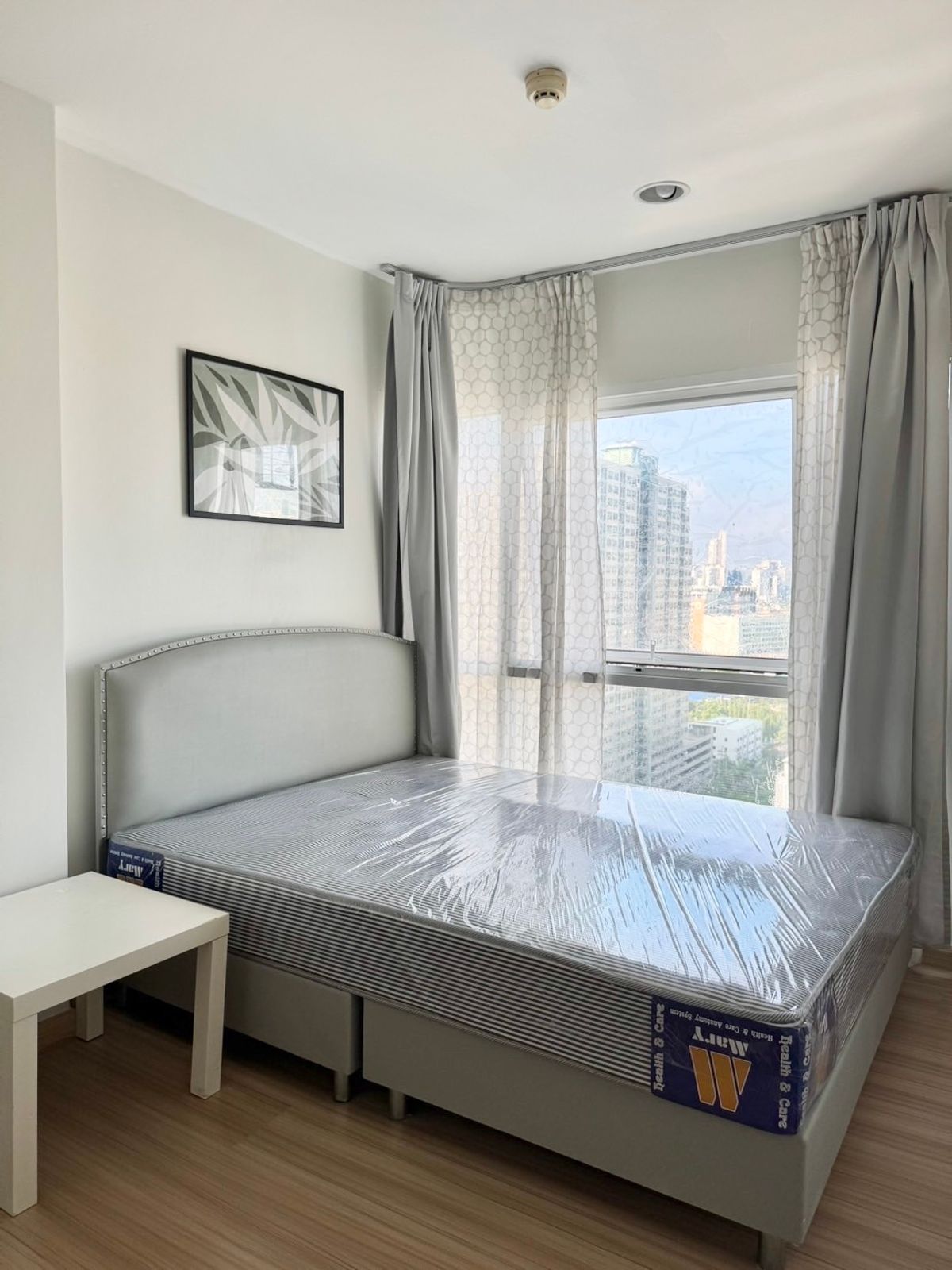 For RentCondoThaphra, Talat Phlu, Wutthakat : 💥 Condo for rent Renovated+new furniture Ready to approach the Bangkok Horizon Ratchada-Tha Phra 28 sqm. The Mall Tha Phra Rama 3, Sathu Pradit Tha Phra Sathorn, Silom Charoen Nakhon, Taksin 
 
