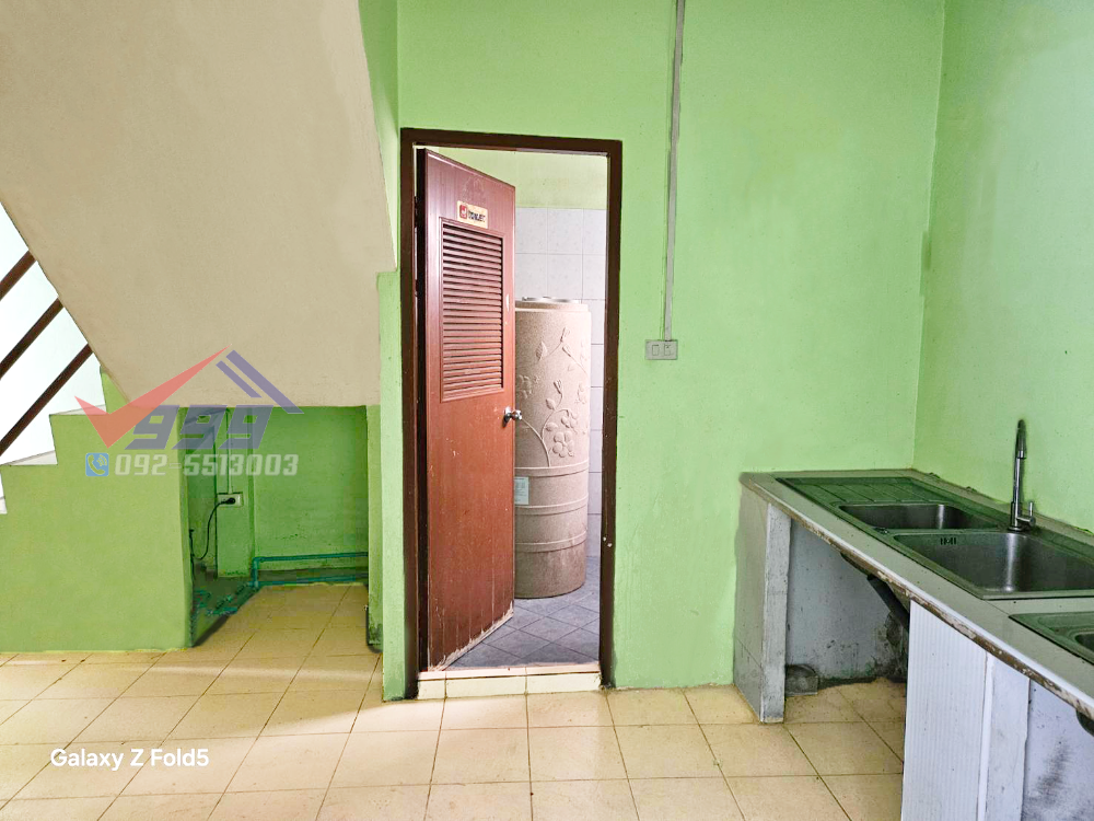 ขายอาคารพาณิชย์รัชดา ห้วยขวาง : ขายอาคารพาณิชย์ (2 คูหา) 2 ชั้น เนื้อที่ 46 ตร.วา ซอยประชาสงค์เคราะห์ 27 (ซอยเพิ่มสุข) ใกล้มหาวิทยาลัยห้อการค้าไทย ดินแดง