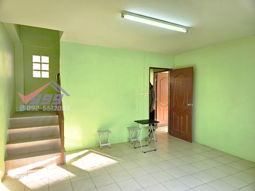 ขายอาคารพาณิชย์รัชดา ห้วยขวาง : ขายอาคารพาณิชย์ (2 คูหา) 2 ชั้น เนื้อที่ 46 ตร.วา ซอยประชาสงค์เคราะห์ 27 (ซอยเพิ่มสุข) ใกล้มหาวิทยาลัยห้อการค้าไทย ดินแดง