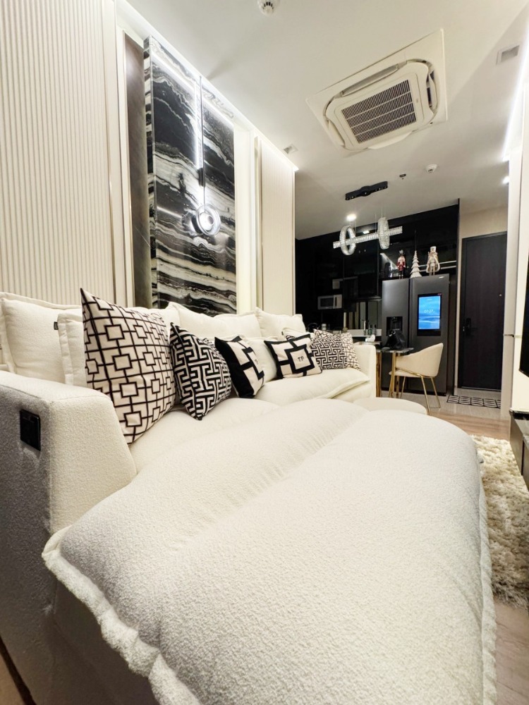 For RentCondoAri,Anusaowaree : Condo for rent Noble Around Ari, 2 bedrooms, 54 sqm., 38th floor, elegant room, next to BTS