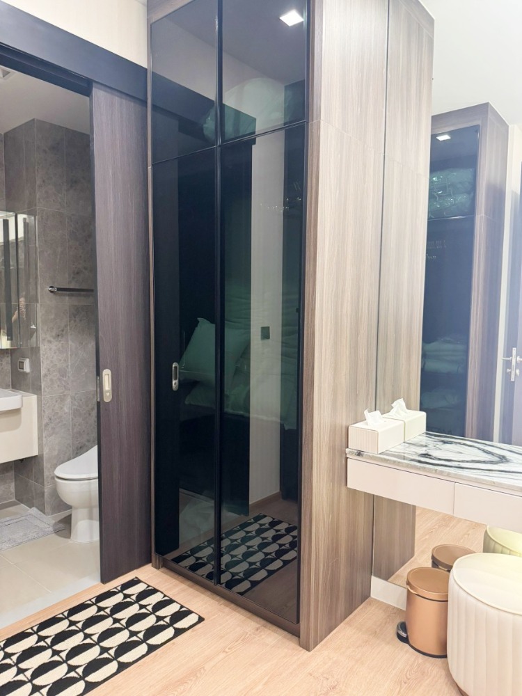 For RentCondoAri,Anusaowaree : Condo for rent Noble Around Ari, 2 bedrooms, 54 sqm., 38th floor, elegant room, next to BTS