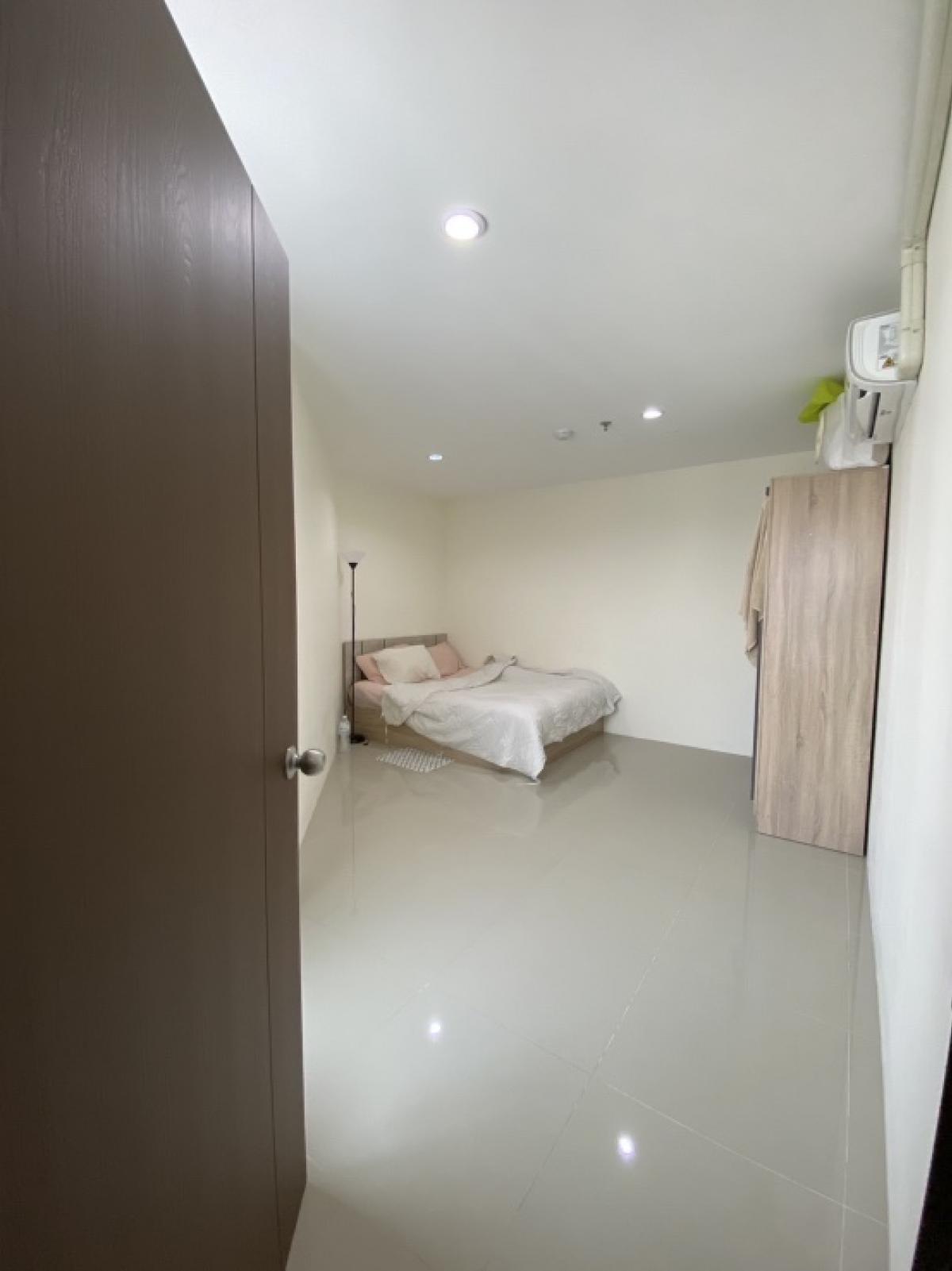 For RentCondoPattanakan, Srinakarin : Empty room for rent, Asakan Place, Srinakarin, size 41 sq m., 6th floor, price 8,900 baht, accepting reservations 📌 Ready to move in