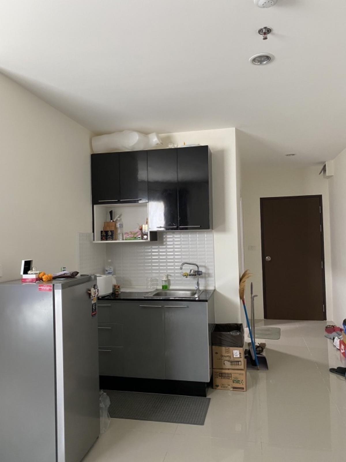 For RentCondoPattanakan, Srinakarin : Empty room for rent, Asakan Place, Srinakarin, size 41 sq m., 6th floor, price 8,900 baht, accepting reservations 📌 Ready to move in
