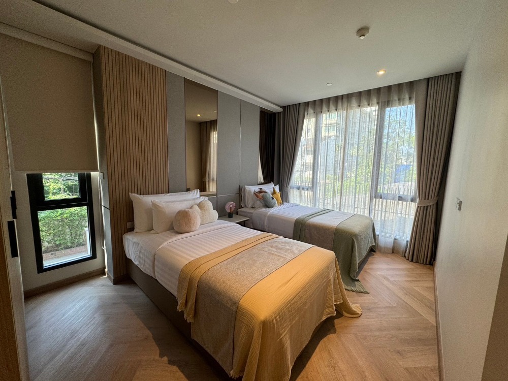 For RentCondoSukhumvit, Asoke, Thonglor : Brand-new apartment in Phrom Phong, conveniently located near EmQuartier & Emsphere. ** NO CO-AGENT ** 