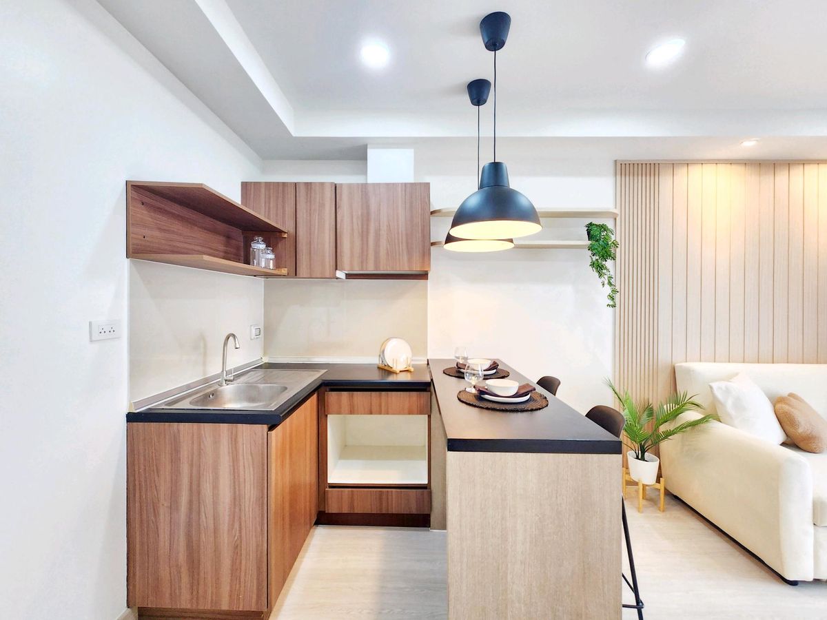 For SaleCondoRatchadapisek, Huaikwang, Suttisan : Here it is, the condo that everyone is asking about: 624 Condolette Ratchada 36