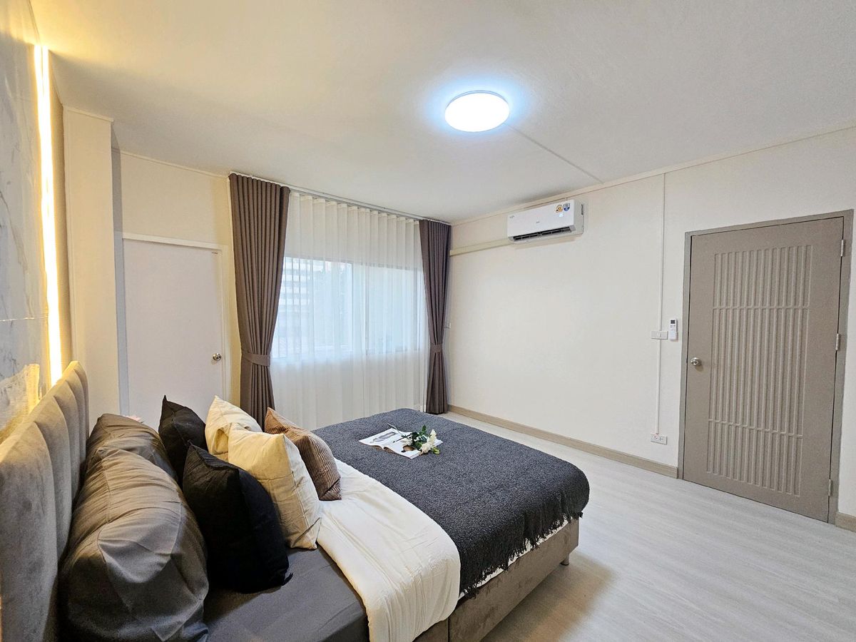 ขายคอนโดลาดพร้าว เซ็นทรัลลาดพร้าว : 🐈ขายคอนโดเลี้ยงสัตว์🐈 2 ห้องนอน ขนาด 53.84 ตารางเมตร คอนโด Ratchdar Prestige🔥( รัชดาเพรสทีจ)​🔥ราคาขาย 2,190,000 บาท🔥