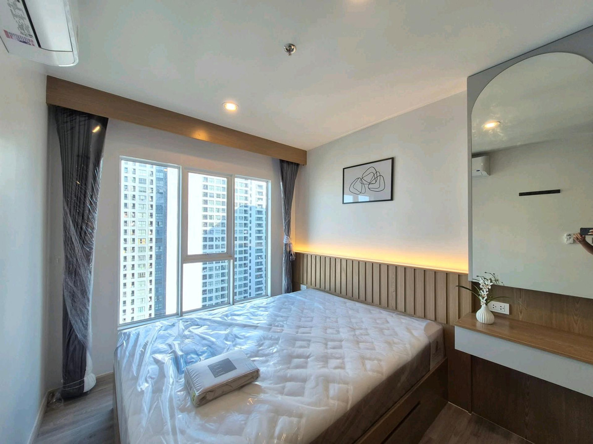 For RentCondoBangna, Bearing, Lasalle : ♡ Room at the cover, interested to reserve. Regent Home Bangna Line ID: 0982162681