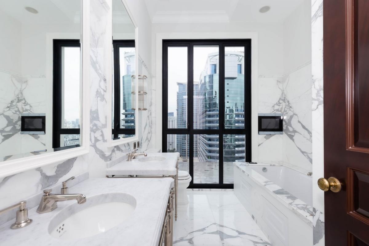 For SaleCondoWitthayu, Chidlom, Langsuan, Ploenchit : ✨ 98 WIRELESS - 3 Bedroom | 4 Bathroom✨ Call 📲 093-616-4456 (Sales)