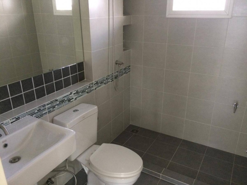 ให้เช่าบ้านบางนา แบริ่ง ลาซาล : ให้เช่าบ้านเดี่ยว คณาสิริ บางนา ใกล้ โรงเรียนนวมินทราชินูทิศ เตรียมอุดมศึกษาพัฒนาการ เพียง 7 นาที