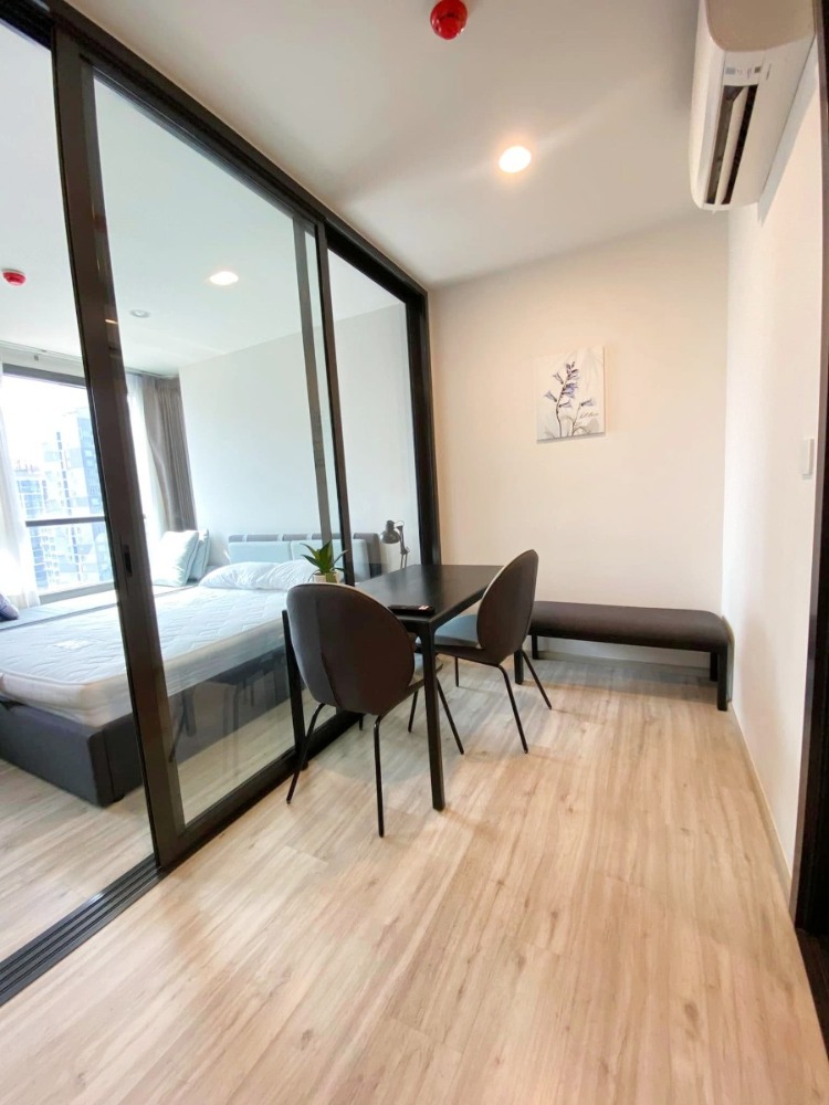 ขายคอนโดรัชดา ห้วยขวาง : ขาย คอนโด เอ็กซ์ที ห้วยขวาง 1 ห้องนอน 27.5 ตรม. เฟอร์นิเจอร์ครบ พร้อมอยู่