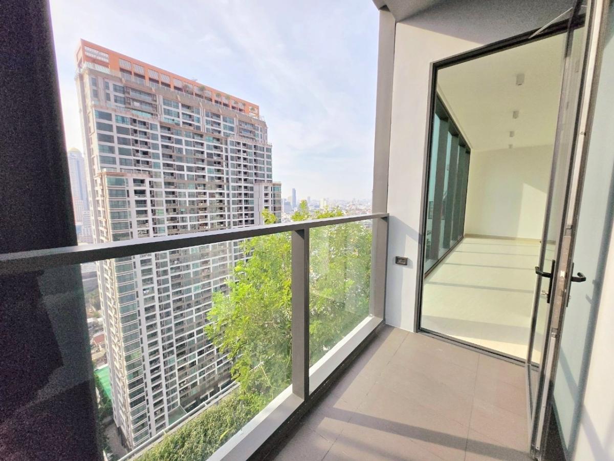 For SaleCondoSathorn, Narathiwat : Condo for sale, Tate Sathorn Twelve, near BTS Saint Louis, 100 m., 2 bedrooms, 2 bathrooms, area 92.14 sq m., 28th floor, special corner room, 180 degree view at sathorn road