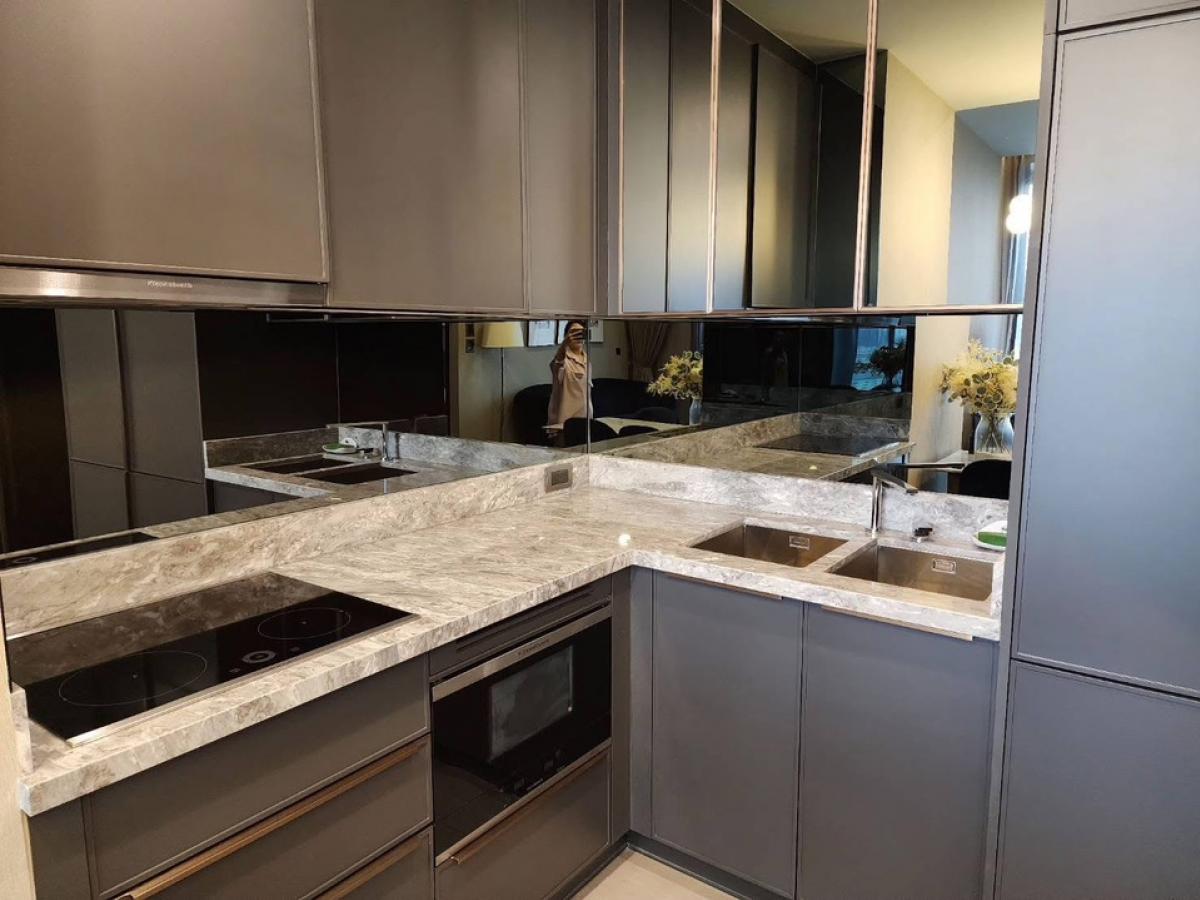 For SaleCondoAri,Anusaowaree : 📢👇 For sale with tenant til 21/8/26
 2 bedrooms near BTS Sanampao, nice modern decoration , unblocked view.