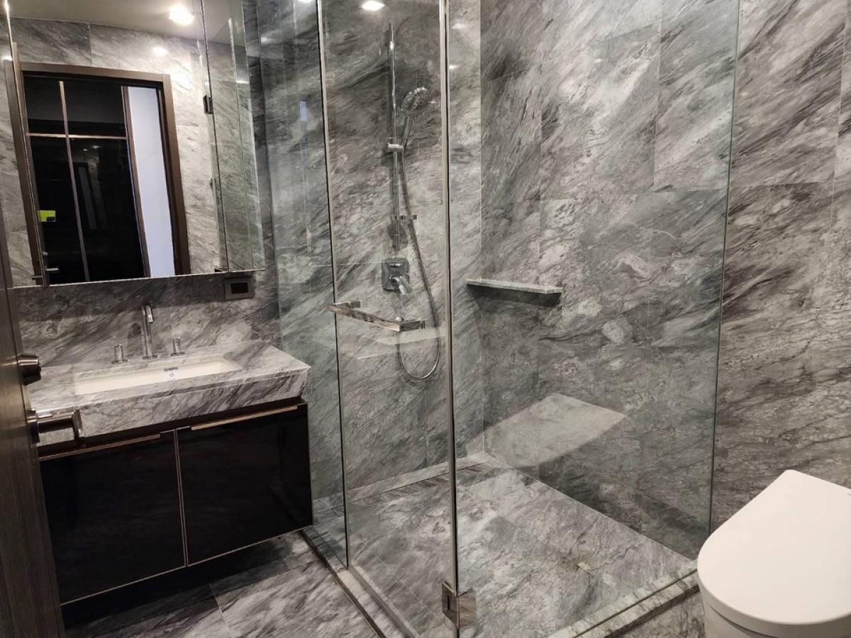 For SaleCondoAri,Anusaowaree : 📢👇 For sale with tenant til 21/8/26
 2 bedrooms near BTS Sanampao, nice modern decoration , unblocked view.