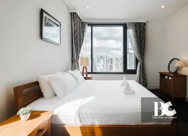 For SaleCondoSukhumvit, Asoke, Thonglor : Pet-friendly and spacious 1 bed Phrom Phong Area, close to BTS Phrom Phong and The Emsphere 081-245-7349